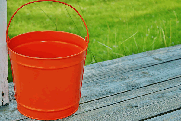 Color Gift Buckets