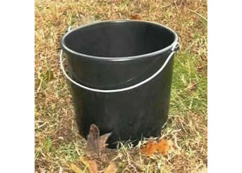 10 Quart Utility Bucket