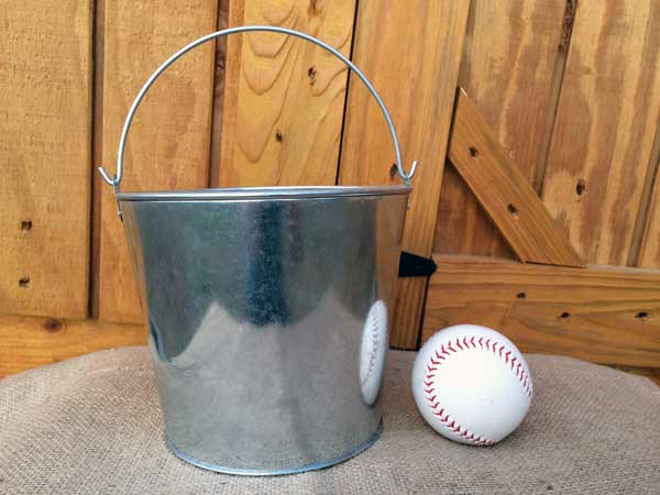 3 Quart Metal Buckets