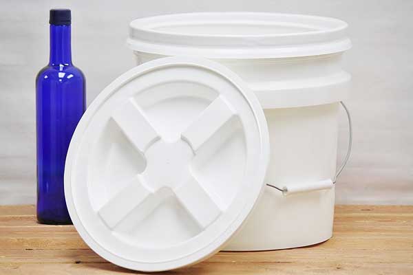 3.5 Gallon Food Grade Bucket