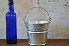 small galvanized hot dipped bucket