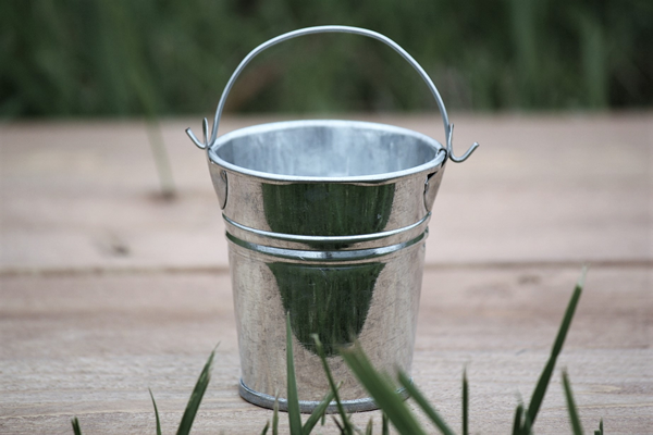 Small Metal Buckets