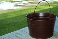 Brown Enamel 16 Quart Tub