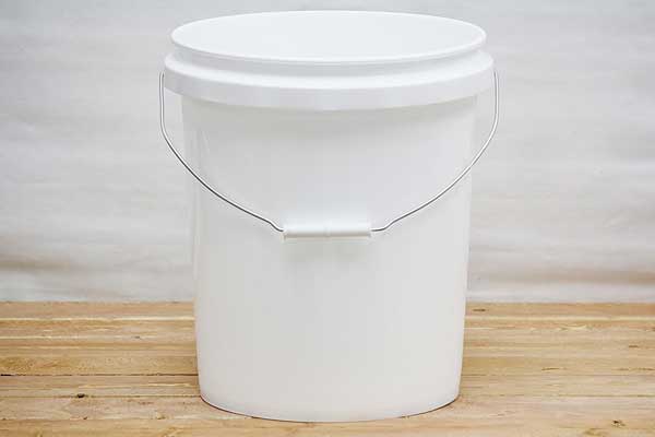 5 Gallon Bucket