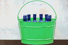 green  round metal tub