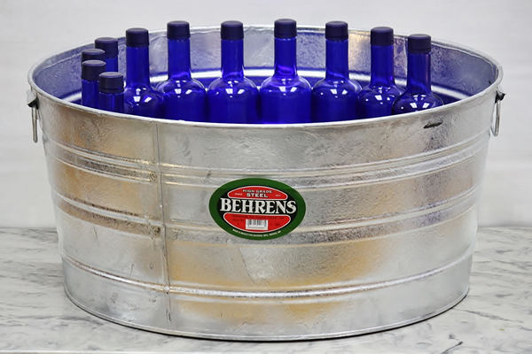 17 Gallon Beverage Tub