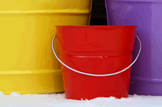 2 Quart Red Metal Bucket