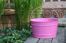 Round Pink Metal Tub