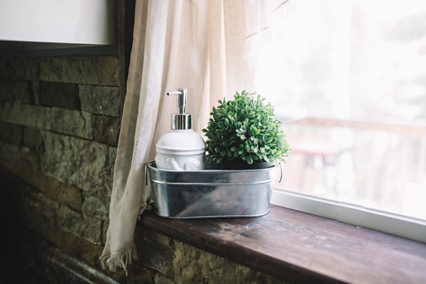 Metal Tub for Kitchen Decor