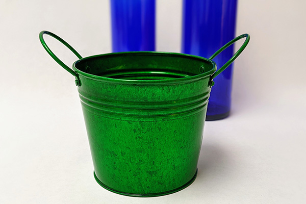 Small Metal Bucket - Light green - Home All